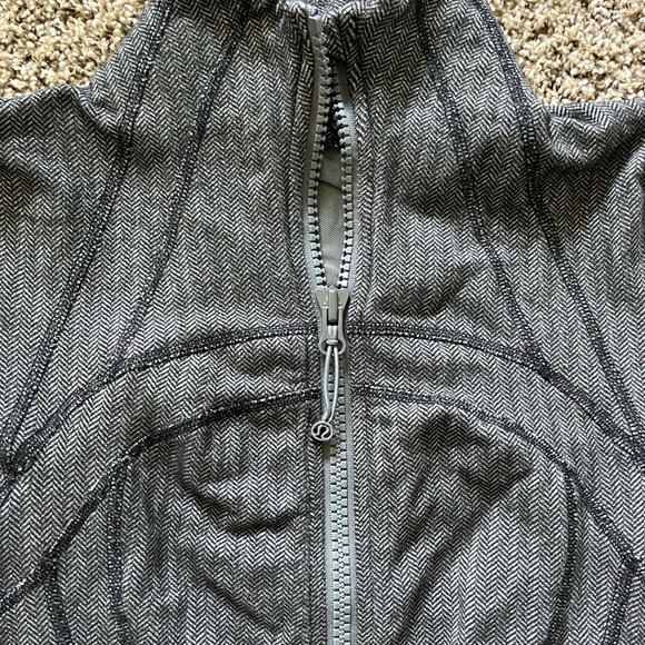 Lululemon | Define Jacket - Picture 3 of 5